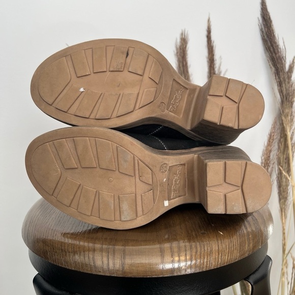 Dirty Laundry Black Faux Leather Ankle Boots with Cream Sherpa fur size 7 - Picture 5 of 7